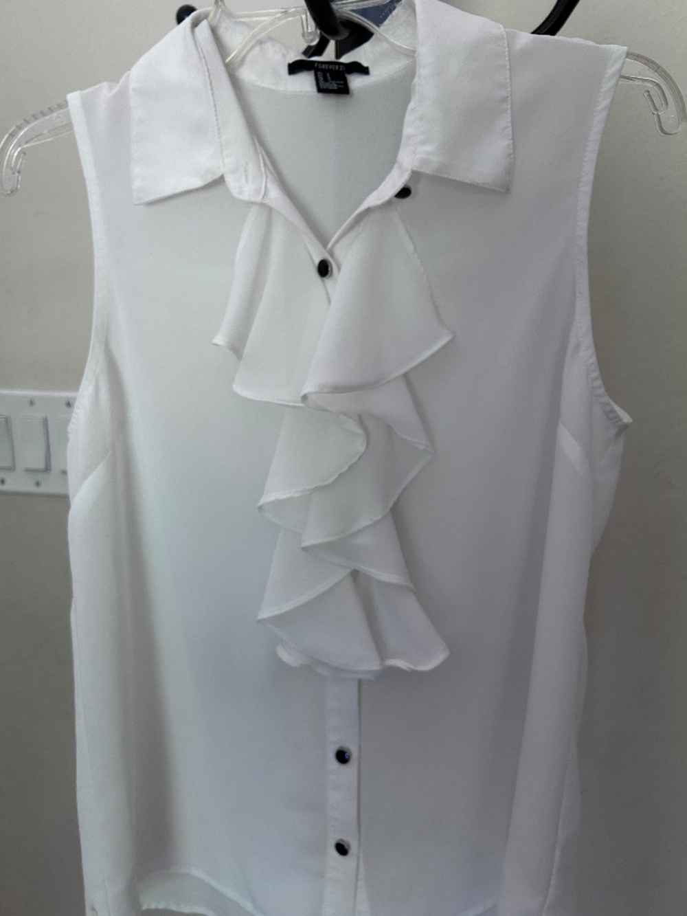 Ruffle panel wrinkle free white Sleeveless blouse for bundle purchase